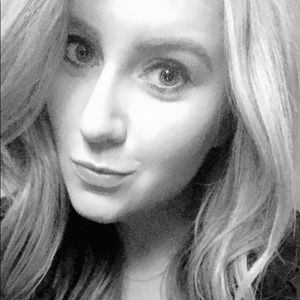 Meet your Posher, Irina